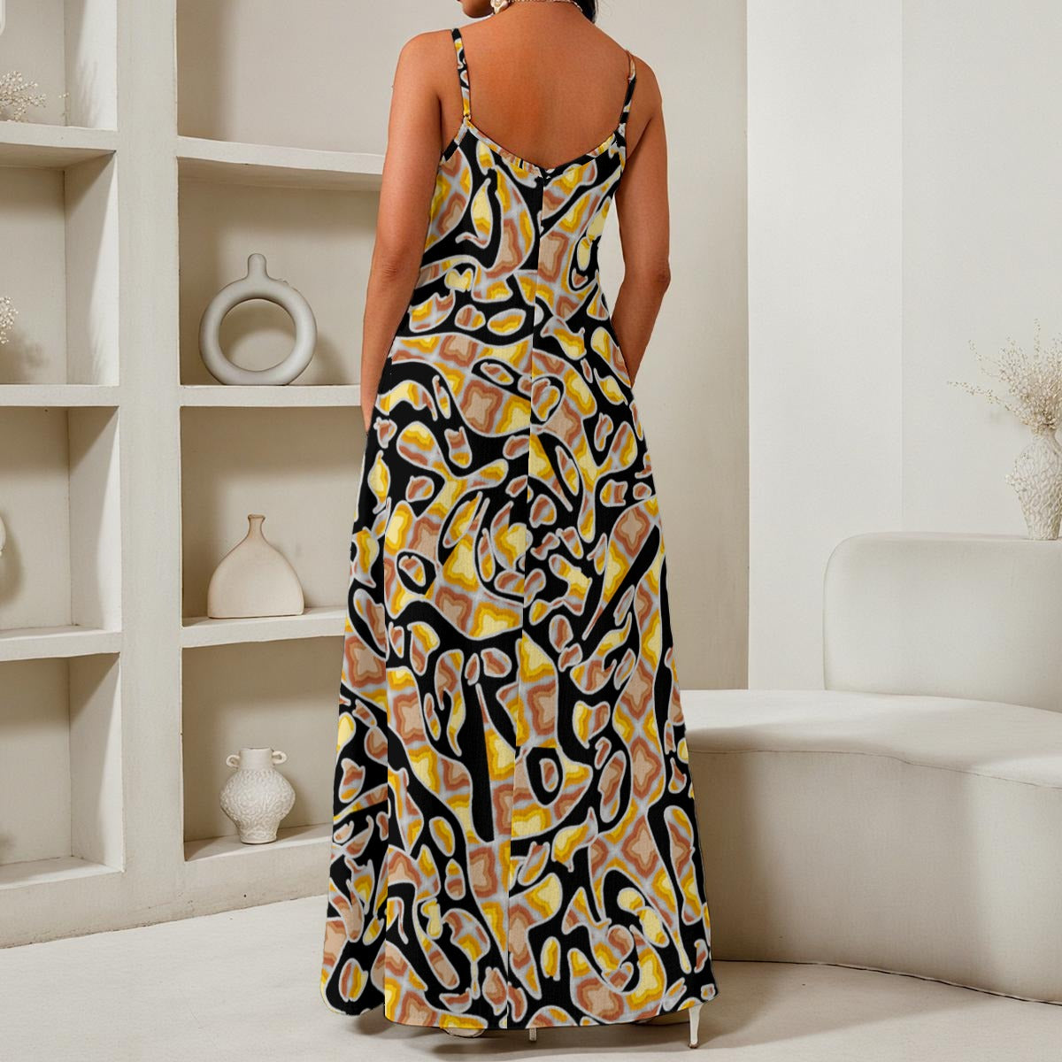 Pineapple Splash In Black All-Over Print Women's Elegant V-Neck Maxi Dress