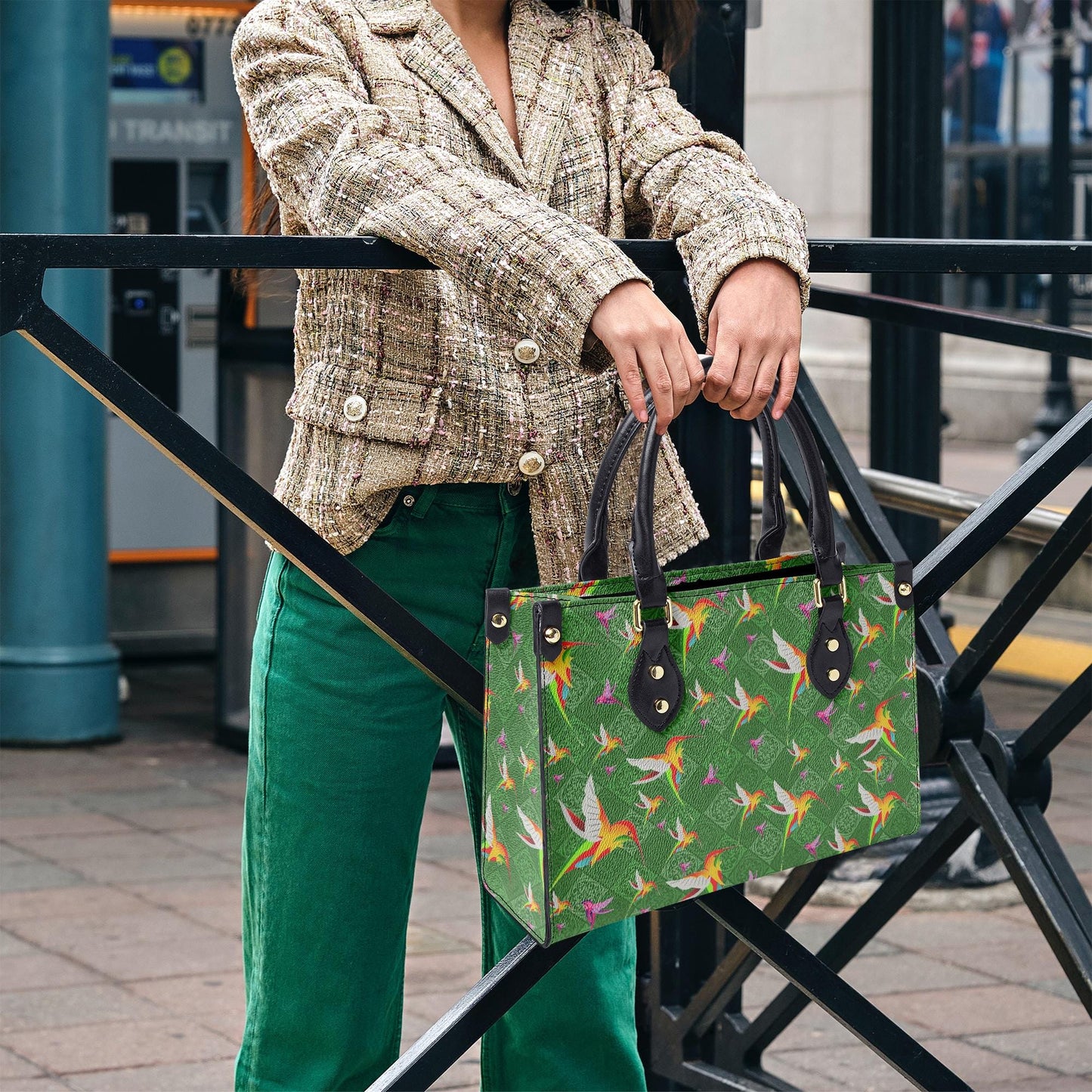 Humming Birds In Plaid Green Women's Tote Bag