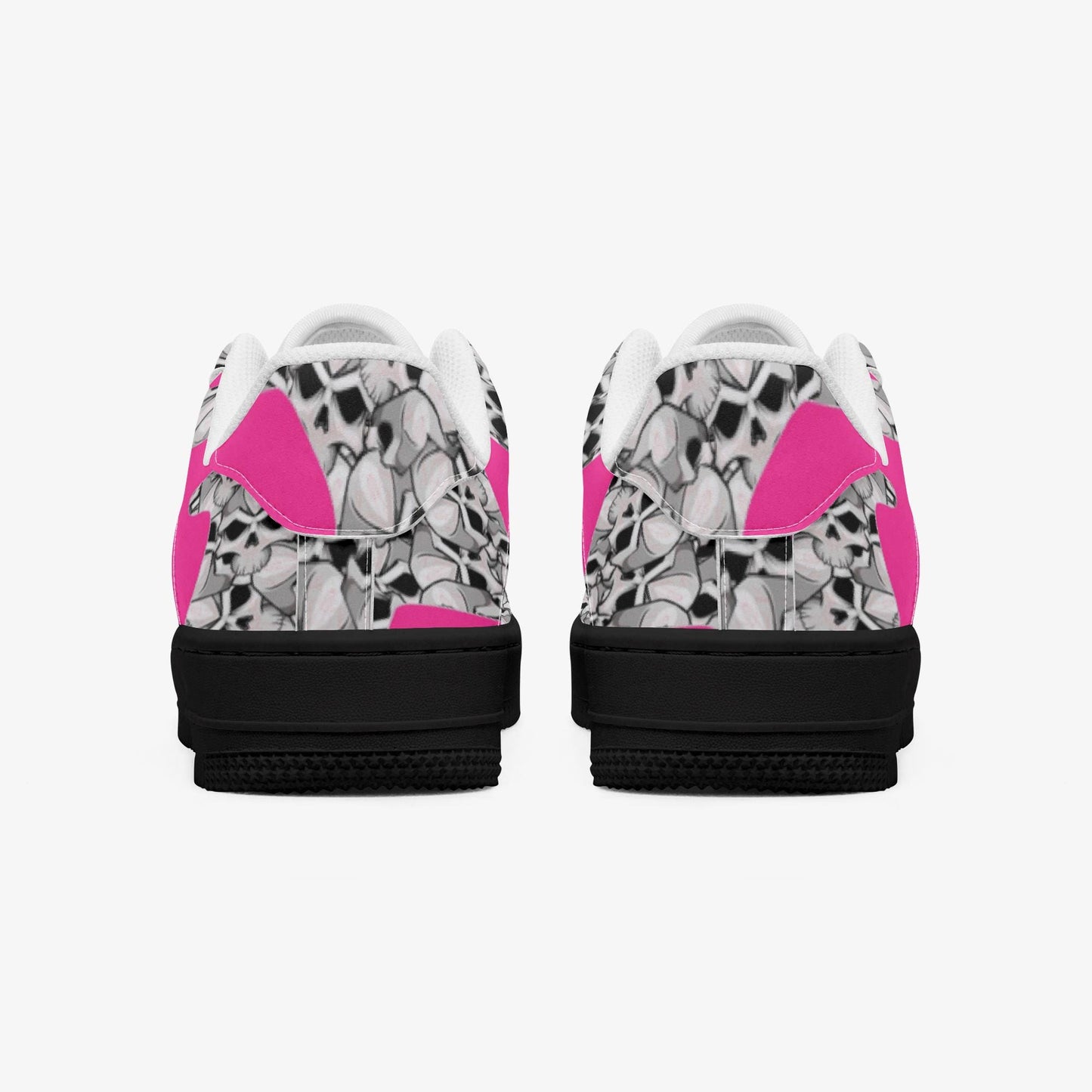 Skulls In Black Low-Top Leather Sports Sneakers - Black Sole