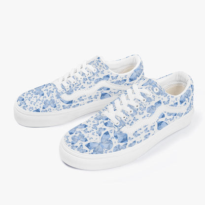 Blue Butterflies In White Trendy Low-Top Canvas Sneakers