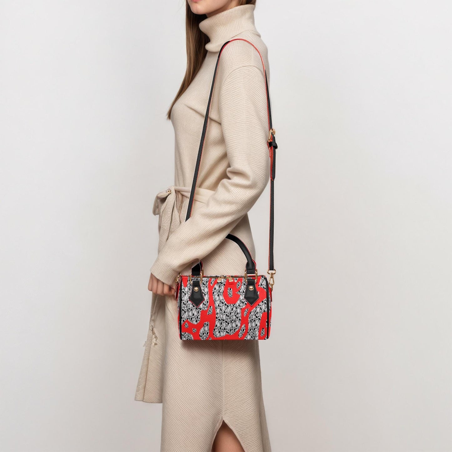Skulls In Red Chic Crossbody Bags