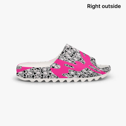 Skulls In Pink AOP Slides